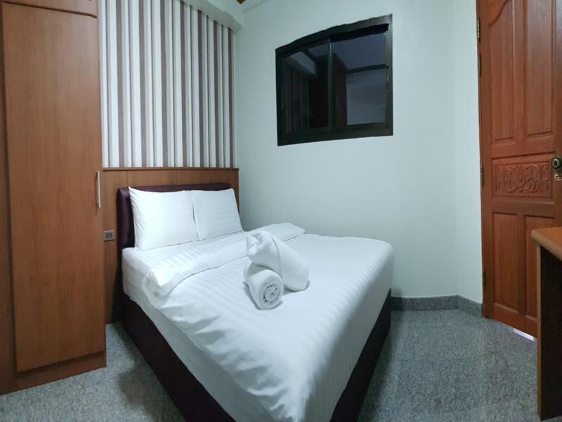The Route Sriracha Hotel And Residence Ban Laem Chabang Luaran gambar