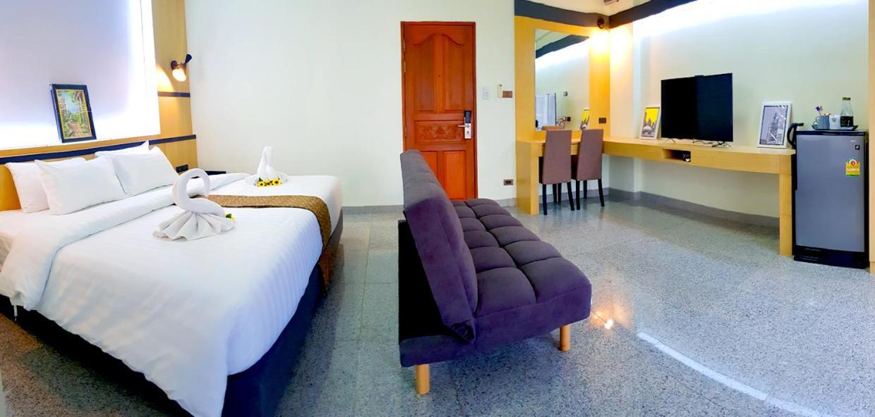 The Route Sriracha Hotel And Residence Ban Laem Chabang Luaran gambar